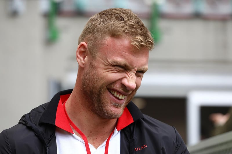 Cricketer turned TV presenter Freddie Flintoff used to watch the Warriors regularly and previously trained with Steve Hampson.