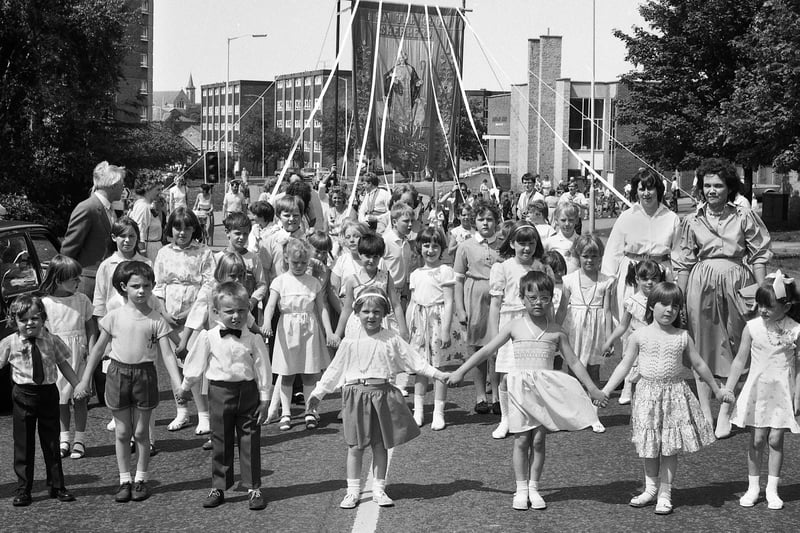 The St. Catharines walking day under way in Scholes on Sunday 15th of June 1986.