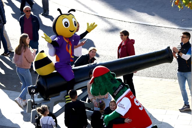 RugBee and Gunnersaurus meet the fans (Photo by Michael Steele/Getty Images)