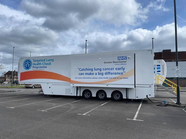 A mobile clinic will offer quick, free lung health checks in Atherton