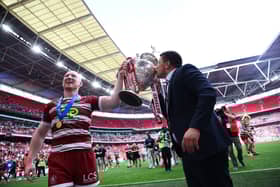 Wigan Warriors skipper Liam Farrell could make his 400th career appearance at Headingley Stadium