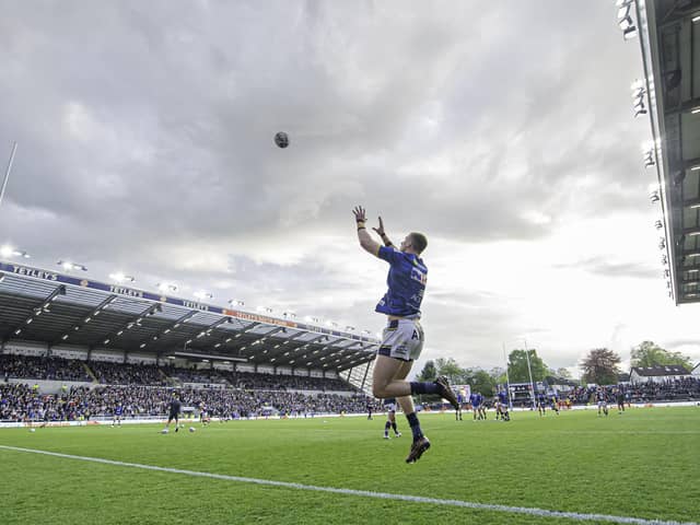 Wigan Warriors take on Leeds Rhinos at Headingley