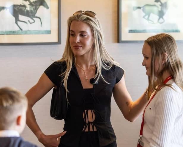 Keely talks to youngsters at Haydock Park
