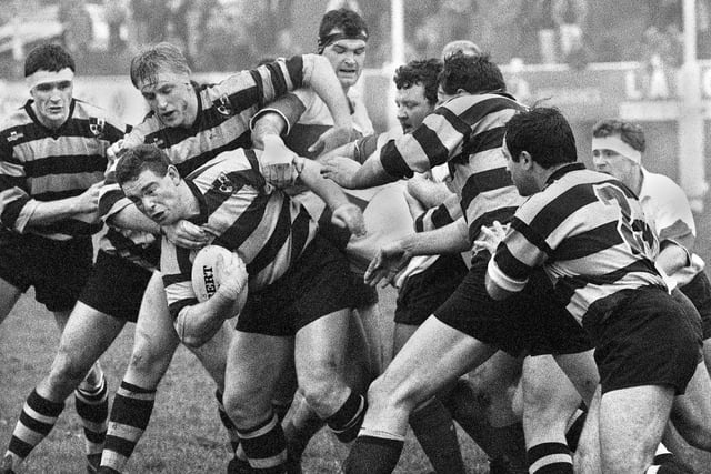 Duncan Sandford gets plenty of protection from Shaun Gallagher, Chas Cusani, Bob Kimmins and Neil Hitchen as Orrell battle against Cambourne during a Pilkington Cup 2nd round match at Edge Hall Road on Saturday 30th of November 1991. Orrell won 50-0.