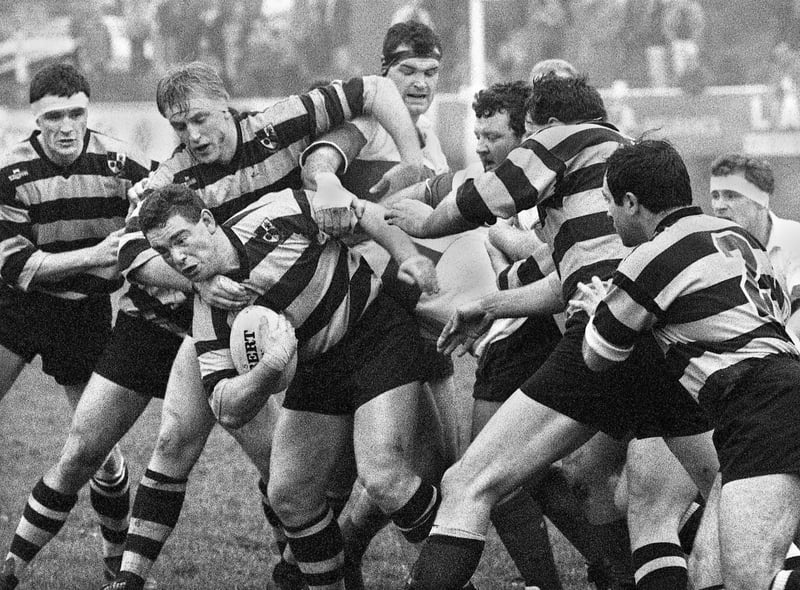 Duncan Sandford gets plenty of protection from Shaun Gallagher, Chas Cusani, Bob Kimmins and Neil Hitchen as Orrell battle against Cambourne during a Pilkington Cup 2nd round match at Edge Hall Road on Saturday 30th of November 1991. Orrell won 50-0.