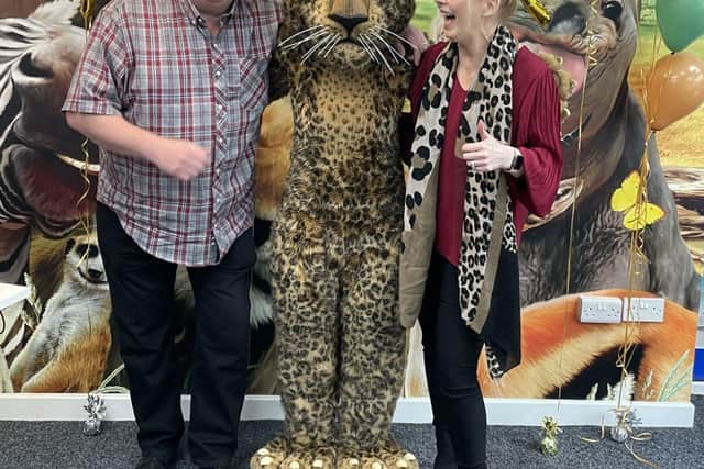 Jetz Travel 8.jpg - Leeto, Leigh Leopards mascot with owners of Jetz Travel Nick &amp; Donna Brooks