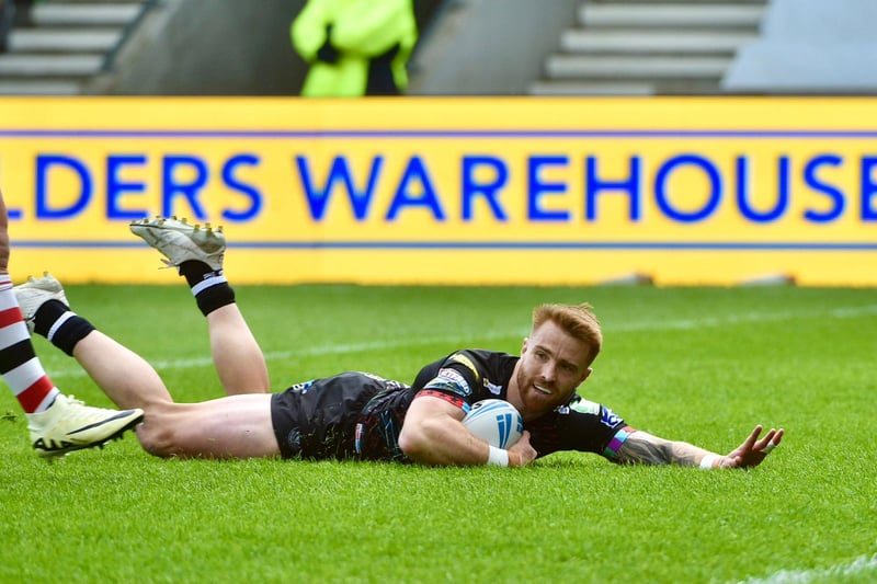 Growing with every Wigan appearance and opened the scoring, supporting a break from Miski. Also returned to kicking duties and maintained 100% with five from five