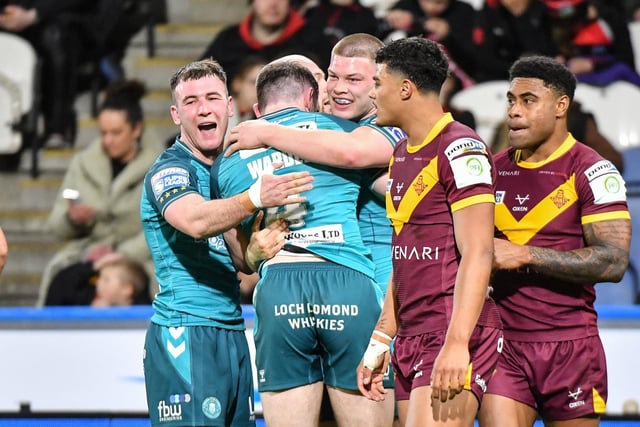 Jake Wardle went over for a try against his former club.