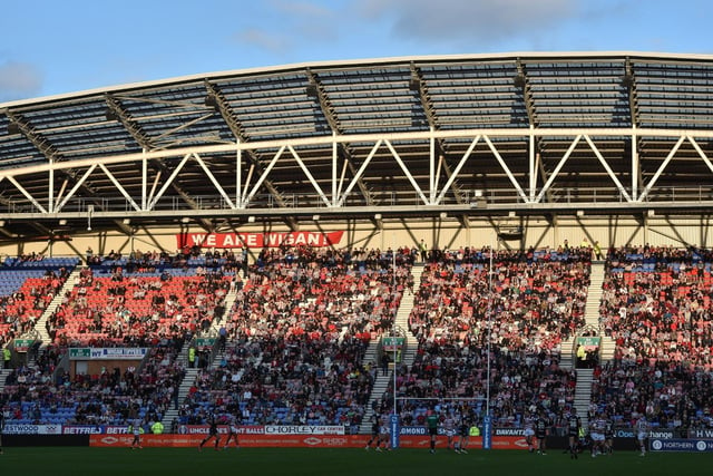 A total of 11,314 fans were in attendance at the DW Stadium.