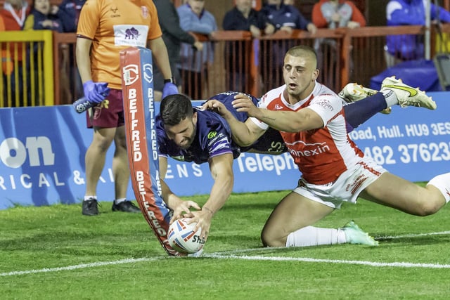 Abbas Miski went over for a stunning last minute try against Hull KR.