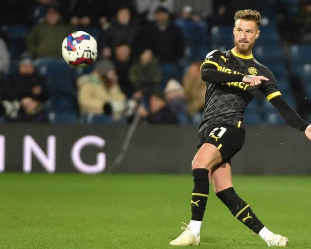 Joe Bennett has joined Oxford as a free agent after leaving Latics in the summer
