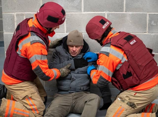 Supporting a casualty