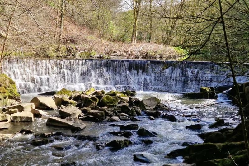 Take a break at the weir before continuing your walk and marvel at its beauty