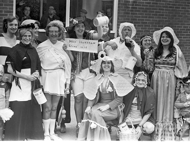May Day walk at Stubshaw Cross in 1975