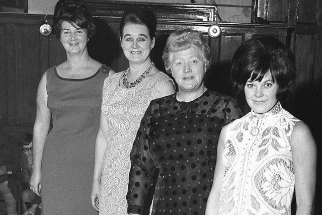 RETRO 1967 - Wigan fashion show Haigh Hall