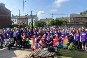 Wigan &amp; Leigh Hospice supporters ready to begin The Wigan Pub Walk