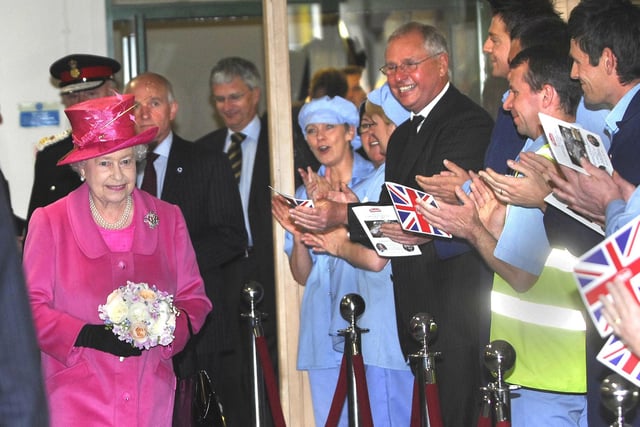 The Queen on her tour of Heinz, May 2009