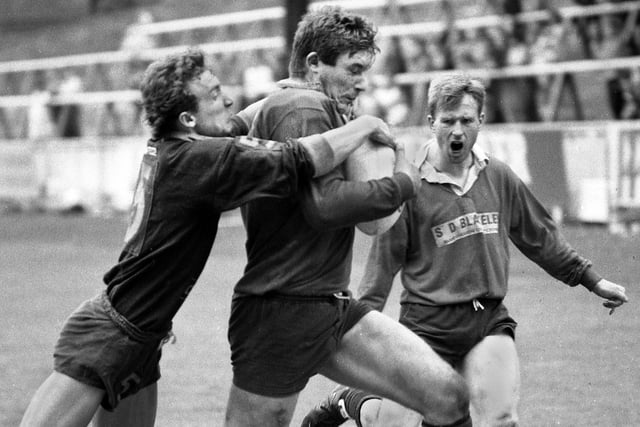 Action from the Ken Gee Cup Final between Crown Springs and Ince Rose Bridge on Sunday 29th of May 1988 at Central Park.
Crown Springs were the surprise winners 26-22.