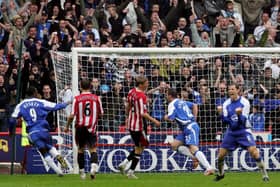 David Unsworth scores his famous penalty for Latics at Sheffield United in 2007