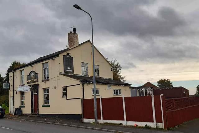 The Oak Tree Inn on Belle Green Lane