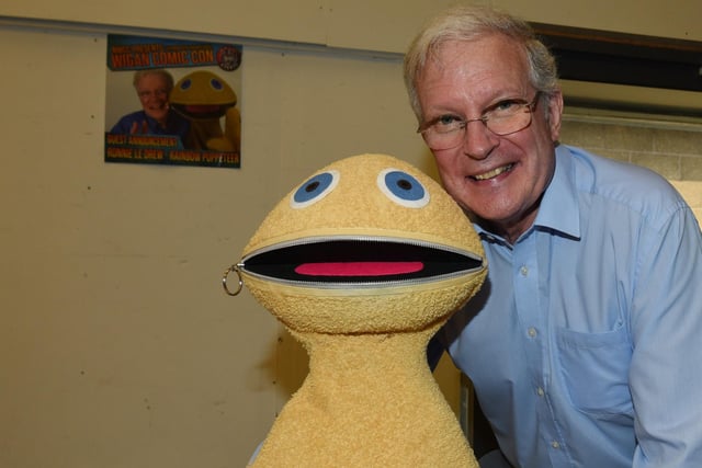 Zippy with puppeteer Ronnie La Drew