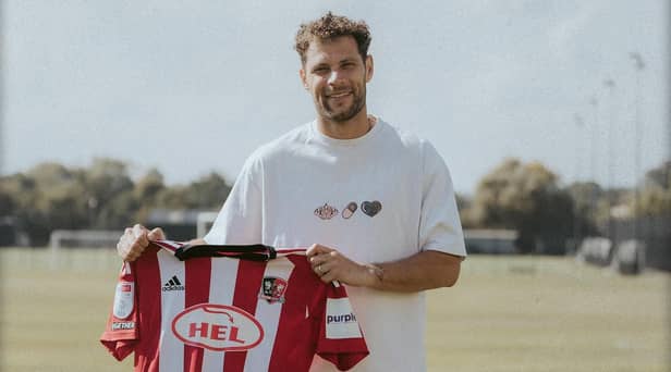 Yanic Wildschut has teamed up with Gary Caldwell again at Exeter City