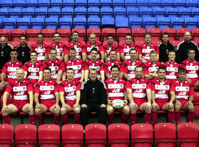 Wigan Warriors rugby league team in 2002.