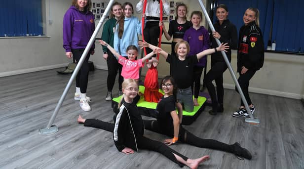 Gemma Bradley and the Cirque class at Premier Drama Academy