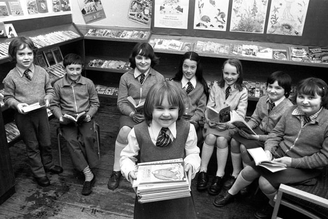 RETRO 1979  - Haigh C of E Primary School pupils enjoy the first day in their new library