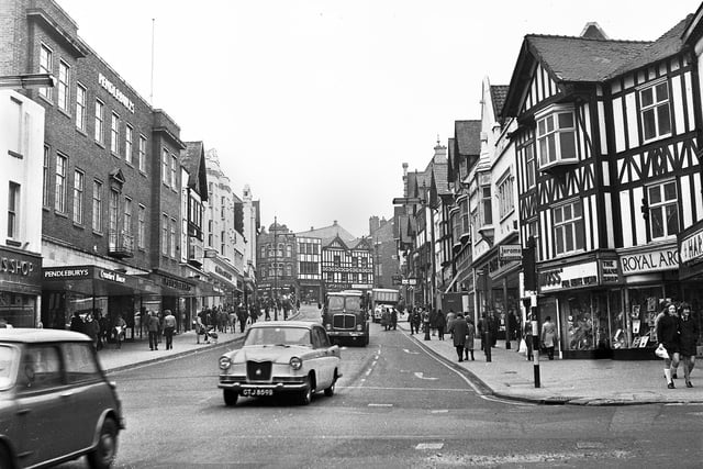 Standishgate in 1972 with the old Pendleburys store on the left.
