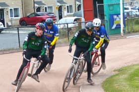 A&T's Caspar Ellis (left) and Duncan Whalley (right) on their way to a 7-3 heat win over the Heckmondwike pair of Philip Vanner (left) and Justin Naylor (right)