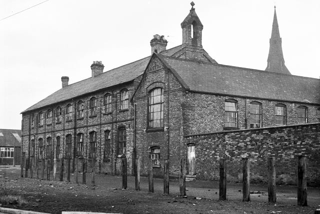 St. Joseph's RC School located between Caroline Street and Hodson Street just before it closed down on Wednesday 22nd of December 1971.
The school was erected in 1874 and after closure pupils were relocated to St. Jude's in Worsley Mesnes.
To the right is the spire of St.Thomas's Church also on Caroline Street.