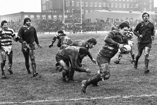Steve Breheney scores Wigan's only try which saw them beat Leigh 11-5 at Hilton Park on Sunday 3rd of February 1980.
Despite this win Wigan were relegated from the top flight for the first time in the history of the club in 1980.