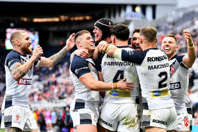 England beat Samoa in the opening game of the Rugby League World Cup