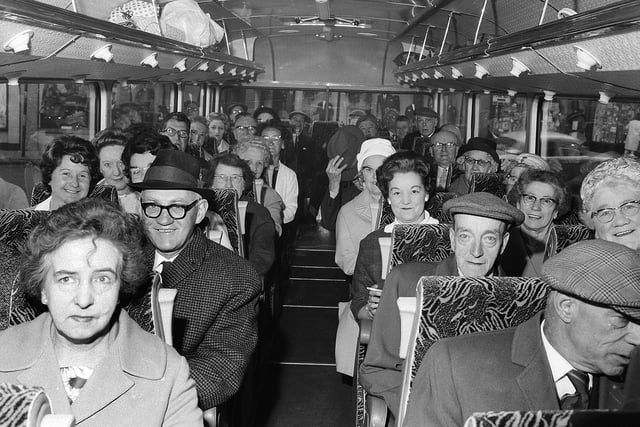 1964 and Metal Box OAPs Outing - do you know where they were going?