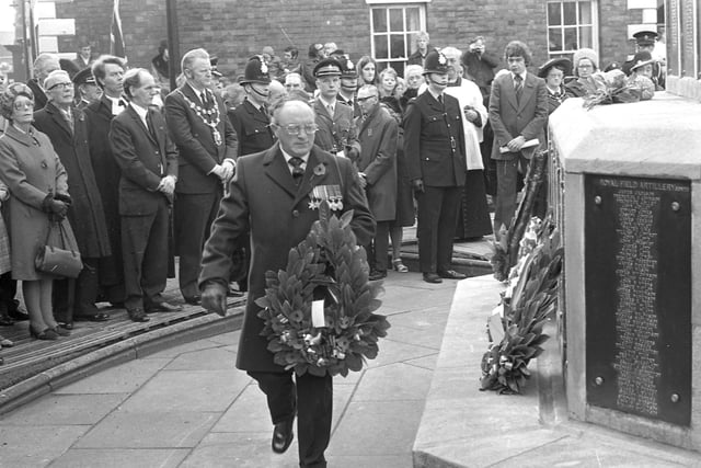 RETRO 1975 - Wigan Remembrance day parade