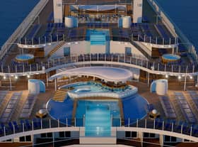 The infinity pool on Arvia