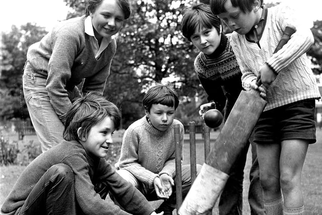 RETRO 1972 - Summer fun in Wigan's Mesnes Park July 1972