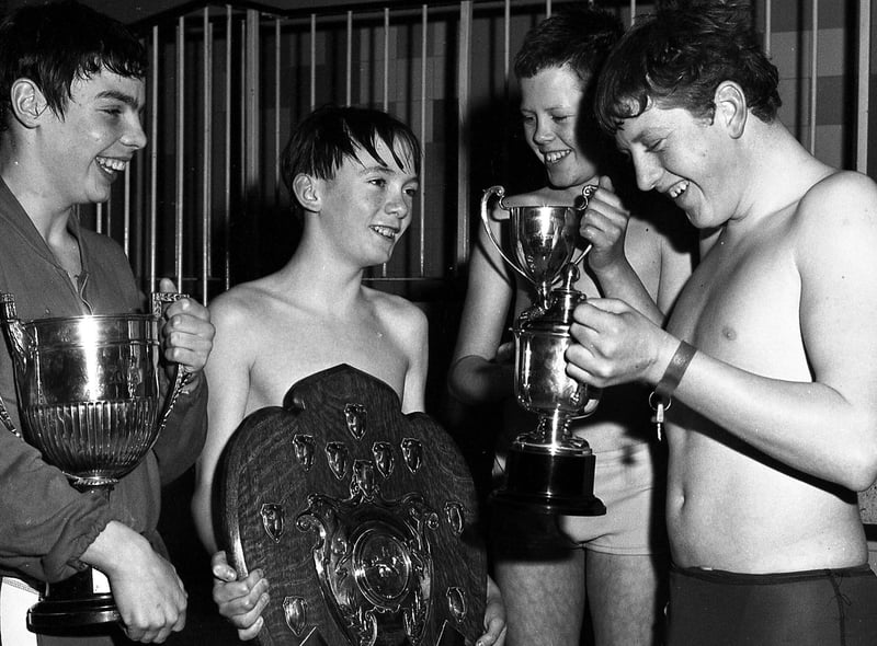 RETRO 1970
Wigan Schools Swimming Gala winners in March 1970
