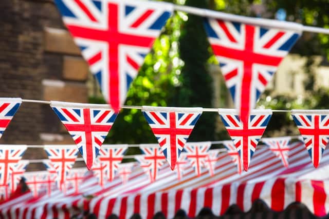 The weather forecast looks rosy for the Queen's Platinum Jubilee