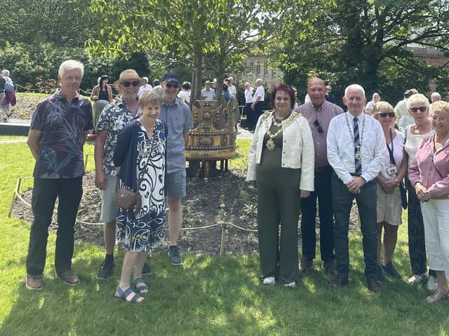 Haigh volunteers with Mayor of Wigan Borough Coun Debbie Parkinson