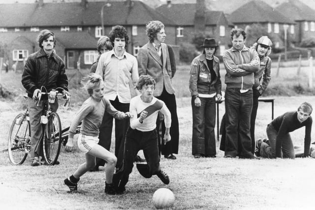 RETRO - Wigan youngsters enjoy fun and games during school holidays in 1982
