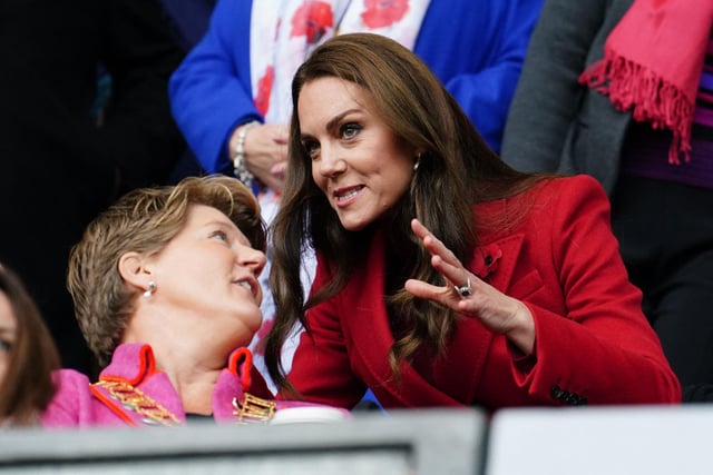 The Princess of Wales watches on with Clare Balding (Photo by Martin Rickett / POOL / AFP) (Photo by MARTIN RICKETT/POOL/AFP via Getty Images)