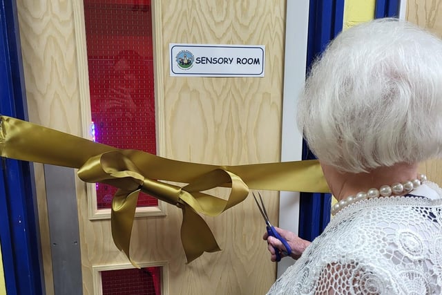 Val Houghton, Chair of Atherton Business Partnerships, officially opened the new Sensory Room.