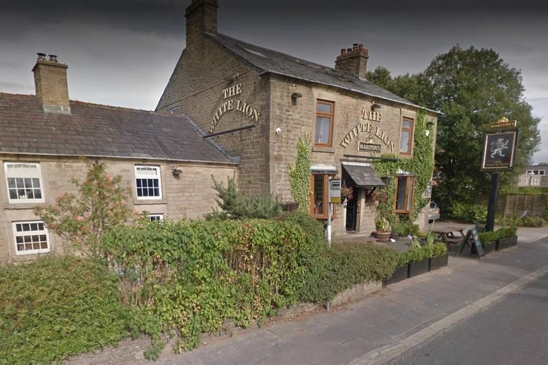 The White Lion on Mossy Lea Road, Wrightington, has a rating of 4.6 out of 5 from 2000 Google reviews. One customer said: "The beer garden is amazing"