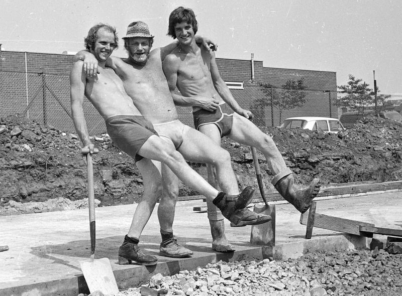 RETRO 1976Pictures depicting the heatwave  in Wigan during the summer of 1976