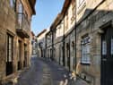 The narrow streets of Vila do Conde.