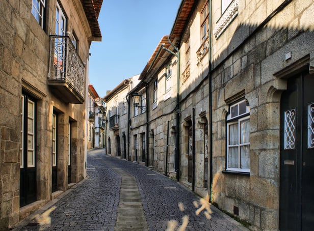 The narrow streets of Vila do Conde.