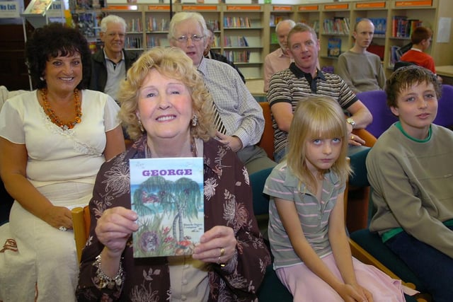 Author Blanche Dawes Crompton in  Ashton-in-Makerfield Library to launch her new book George.