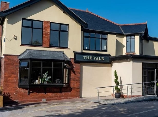 With a rating of 4.5 stars, The Vale is offering one course for £17.95, two for £23.95 and three courses for £29.95. All served with a free glass of prosecco.